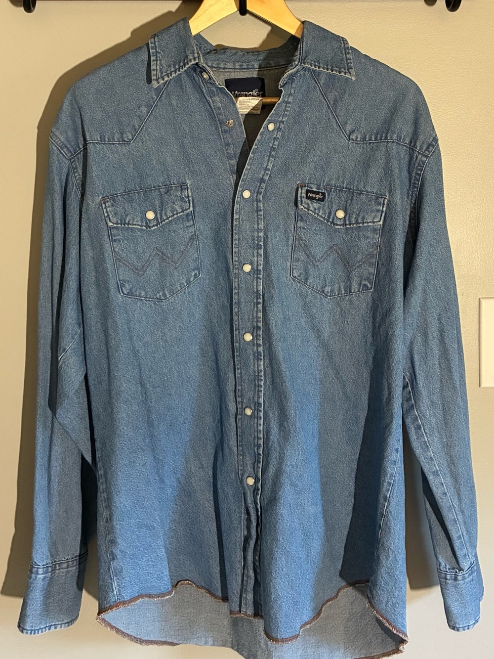 Wrangler Cowboy Cut Western Denim Snap Shirt Stonewash Men’s L